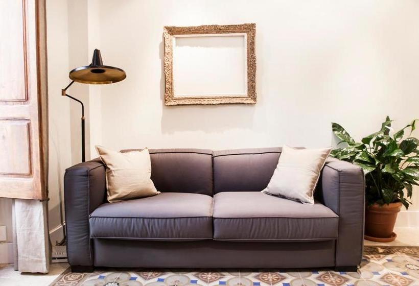 We Town House With Terrace