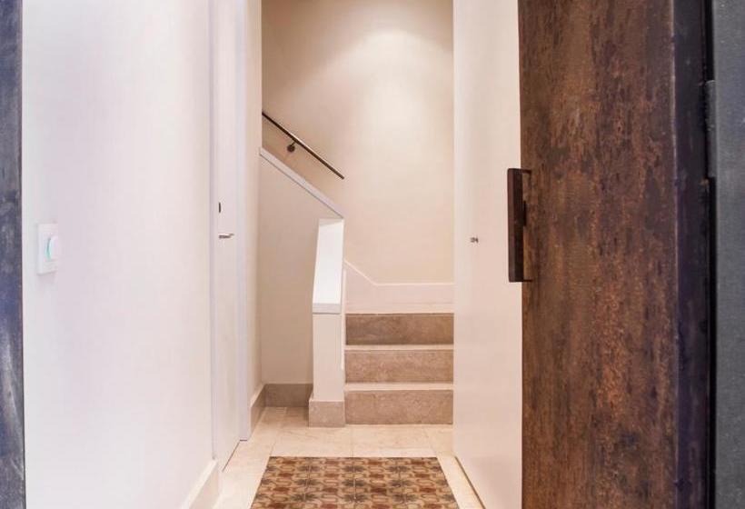 We Town House With Terrace