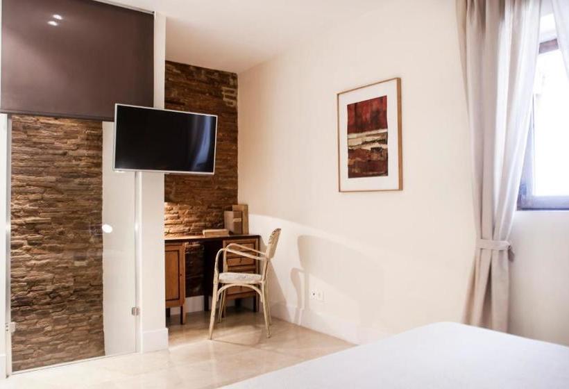 We Town House With Terrace