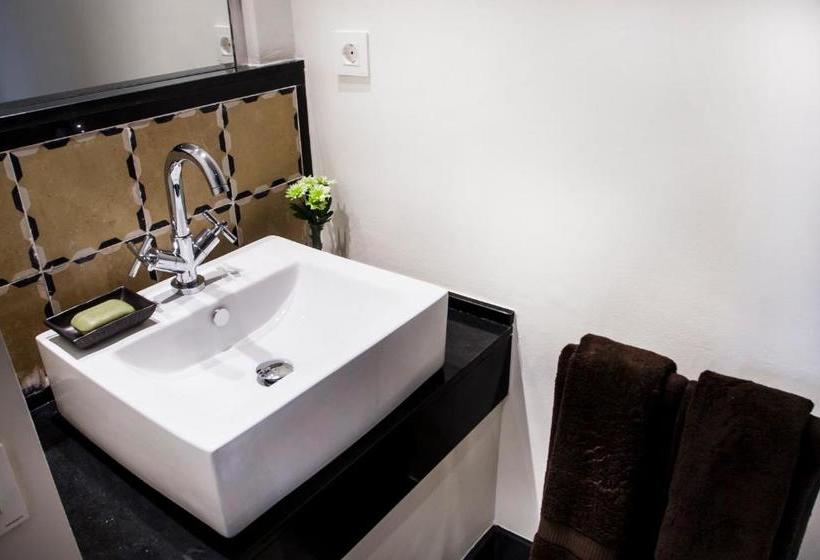 We Town House With Terrace