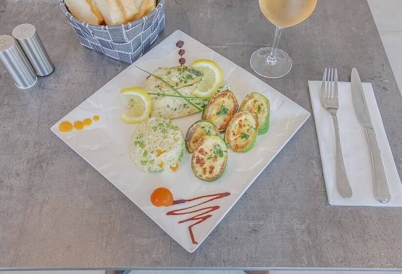 Brit Hotel Reims La Neuvillette