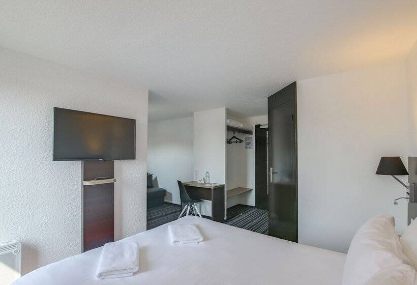 Brit Hotel Reims La Neuvillette