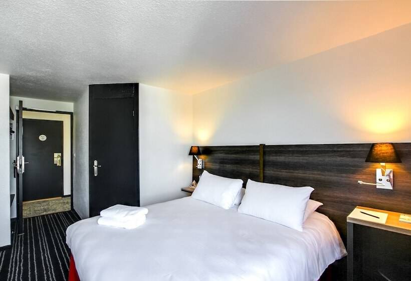 Brit Hotel Reims La Neuvillette