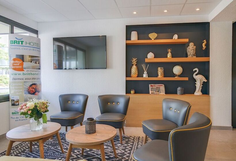 Brit Hotel Reims La Neuvillette