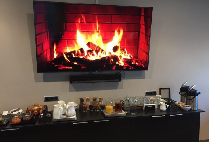 Hotel Bella Apartments & Rooms