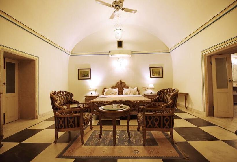 בית מלון כפרי Castle Kanota