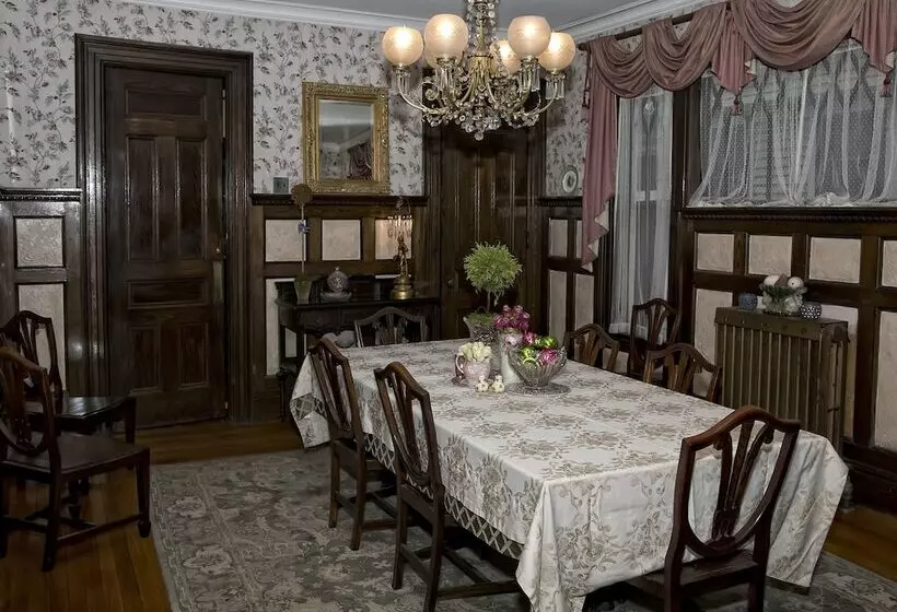 ホテル Circular Manor Bed And Breakfast