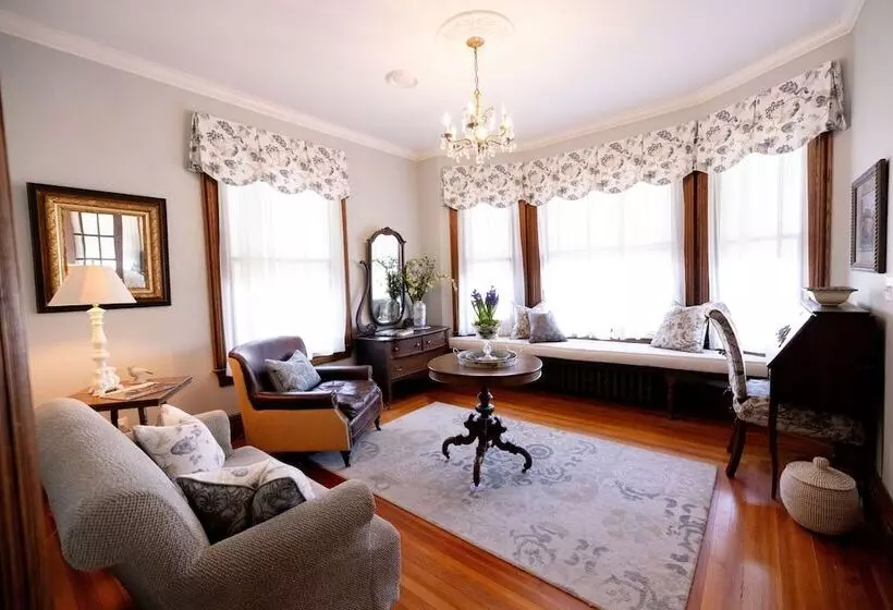 ホテル Circular Manor Bed And Breakfast