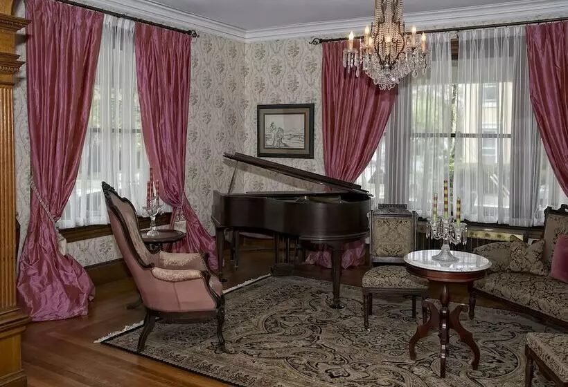 ホテル Circular Manor Bed And Breakfast
