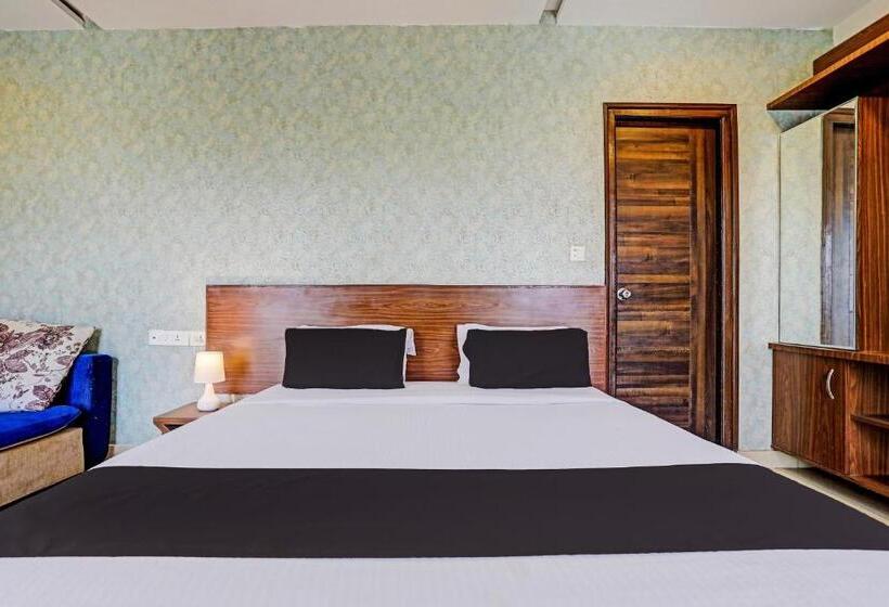 Отель Super Collection O Ssr Royal Suites