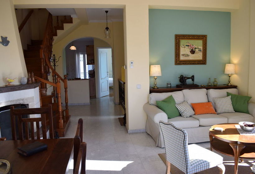 酒店 Garitsa Bay Apartment