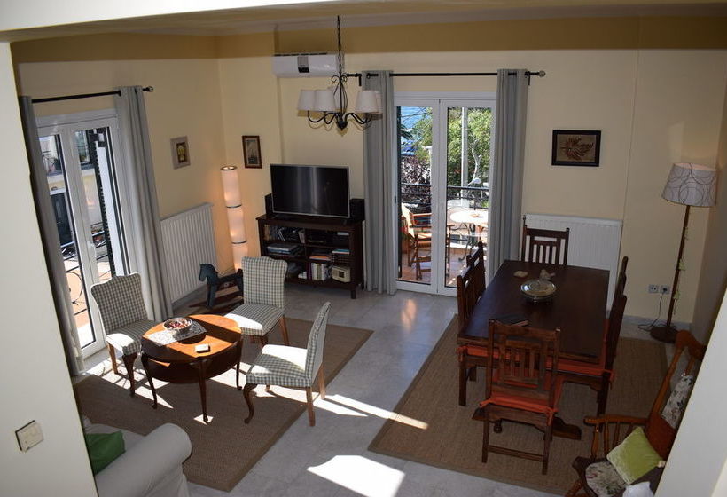 酒店 Garitsa Bay Apartment