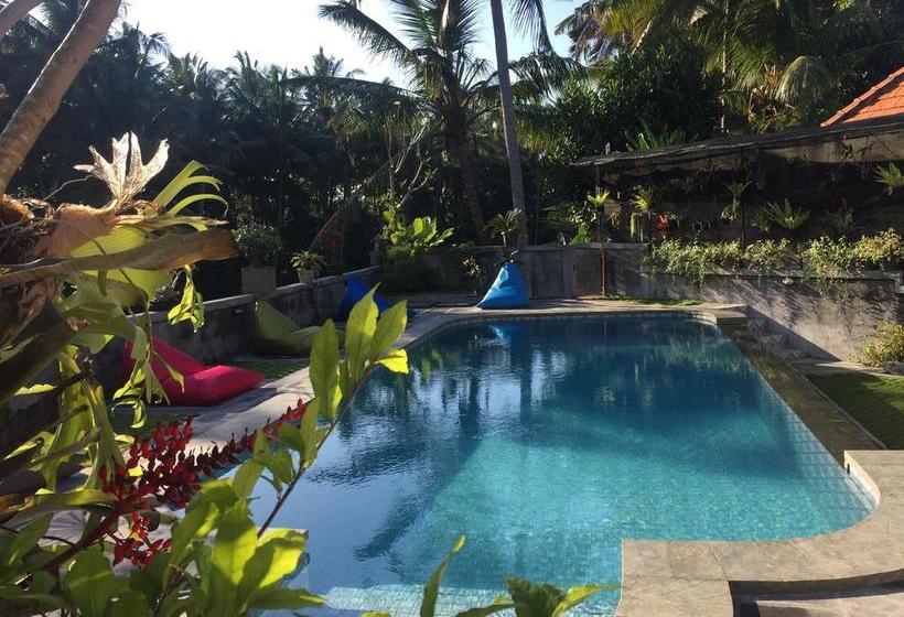 فندق Kasih Sayang House