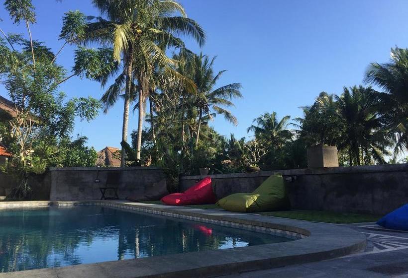 فندق Kasih Sayang House