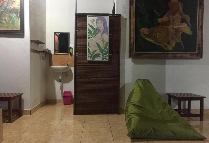 فندق Kasih Sayang House