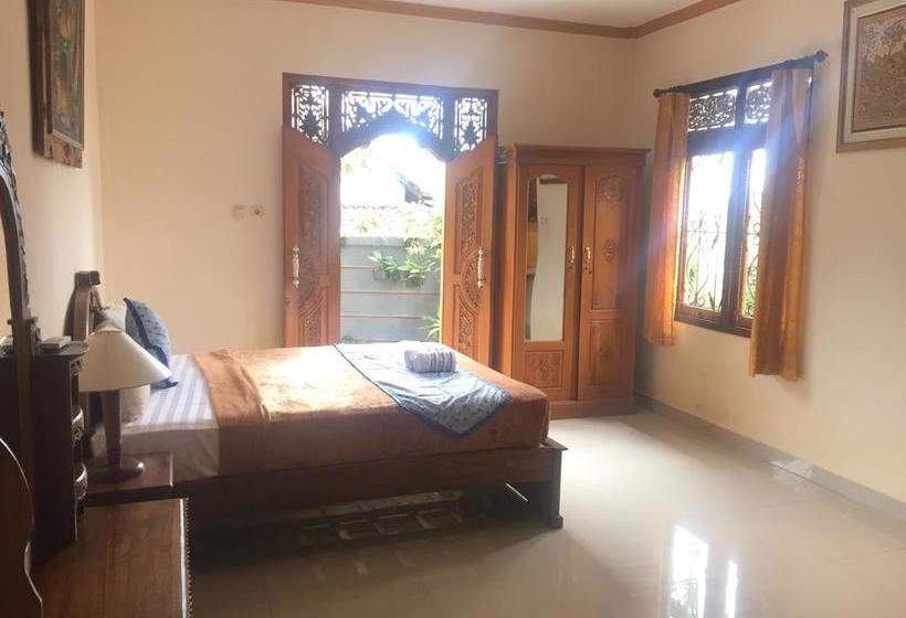 فندق Kasih Sayang House