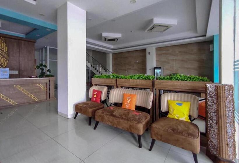 Sans Hotel Nagari Malioboro