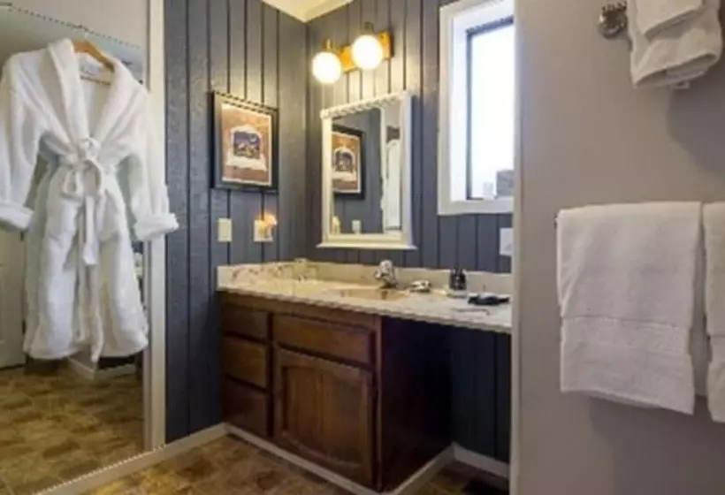 Hotelli Oak Hill Bed & Breakfast