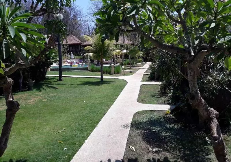 هتل Paradesa Living