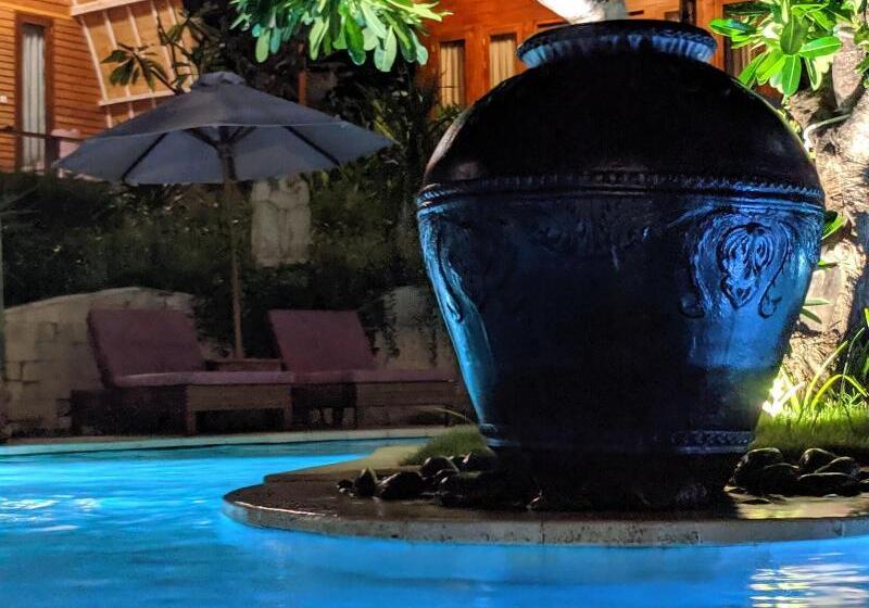 Hotel Paradesa Living