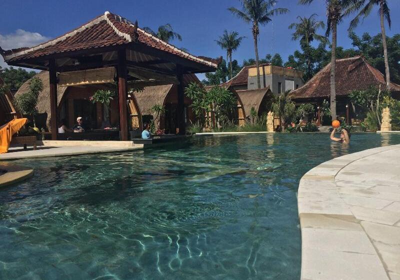 Hotel Paradesa Living