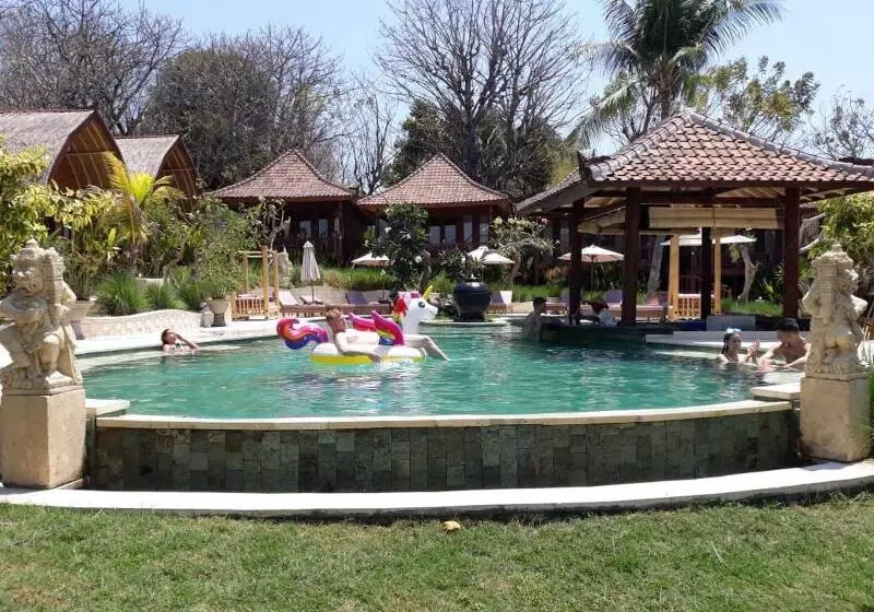 هتل Paradesa Living