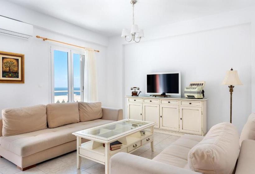 ホテル Pernari Apartments