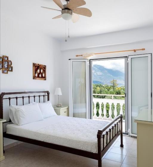 ホテル Pernari Apartments