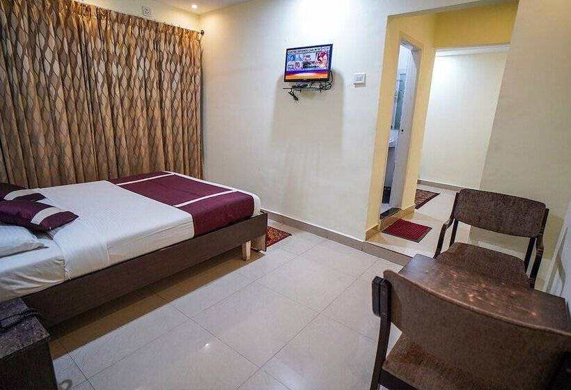 Hotel Prakaash Palace