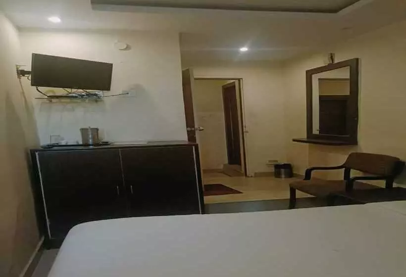 ホテル Prakaash Palace