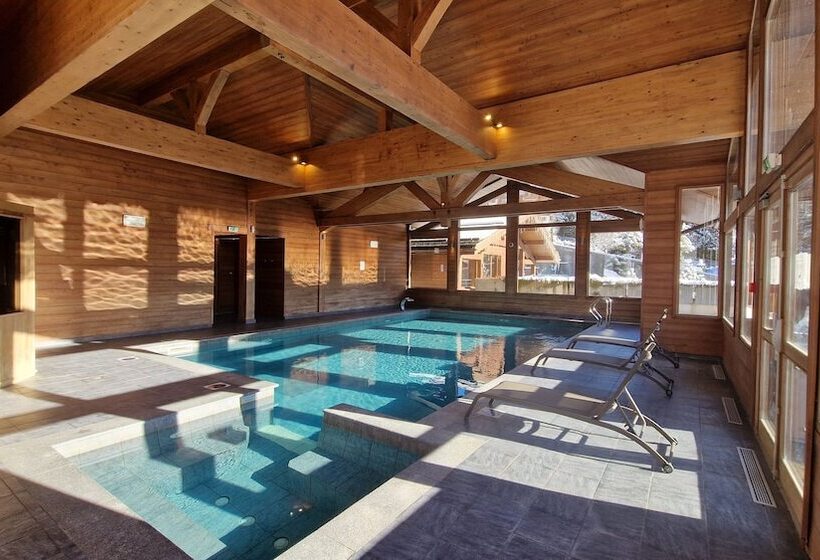 Отель Residence  Les Grandes Alpes