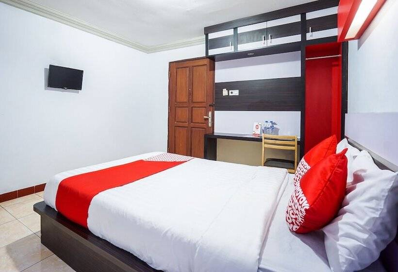 בית מלון כפרי Riverside Manado