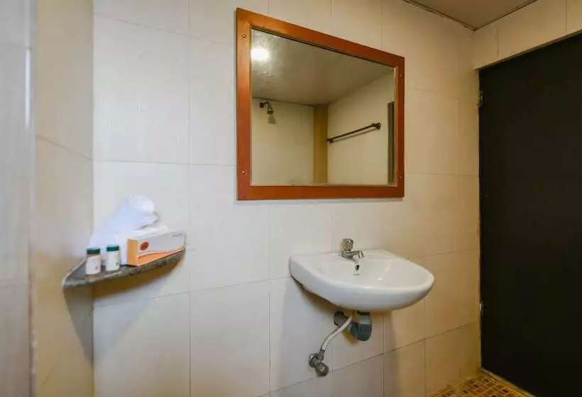 Hotel Roopa