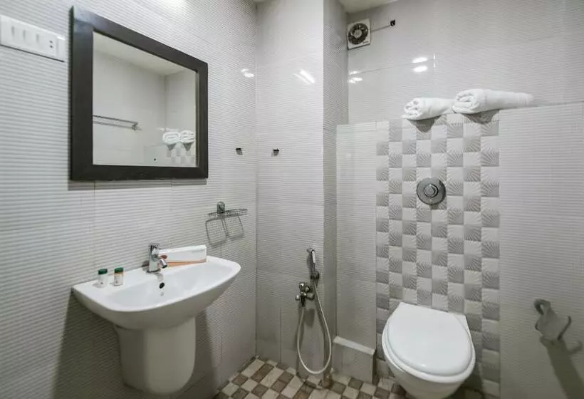 Hotel Roopa