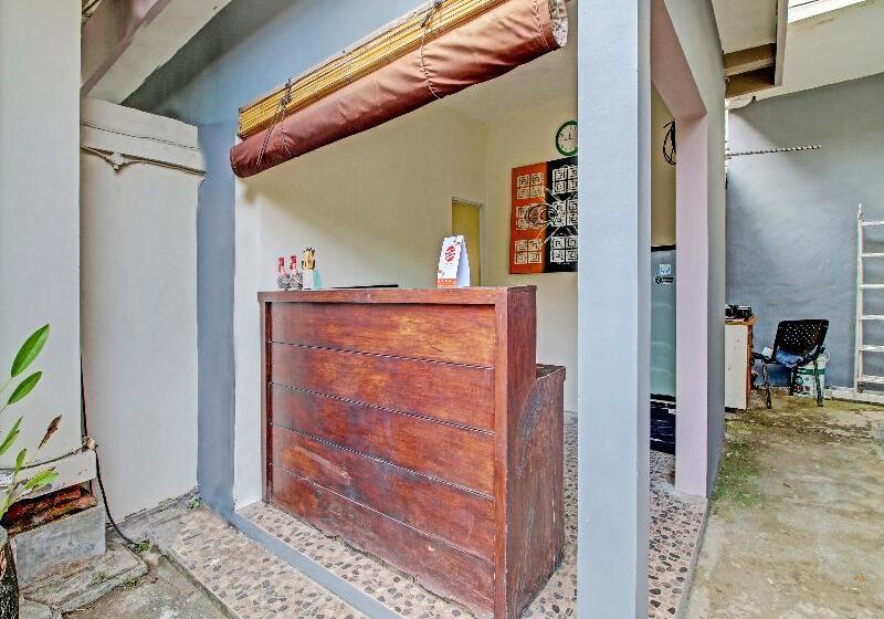 Отель Sunny Side Seminyak