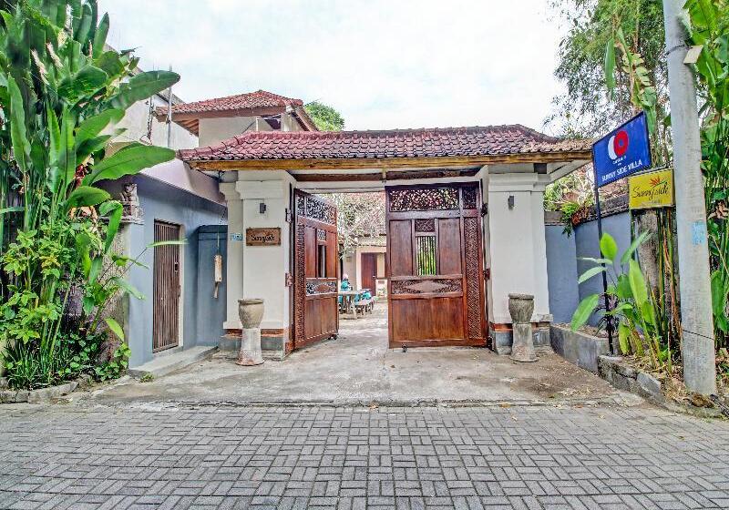 Отель Sunny Side Seminyak