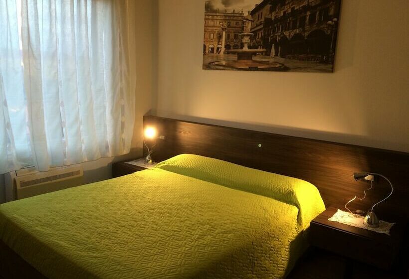 فندق Ai Santi B&b
