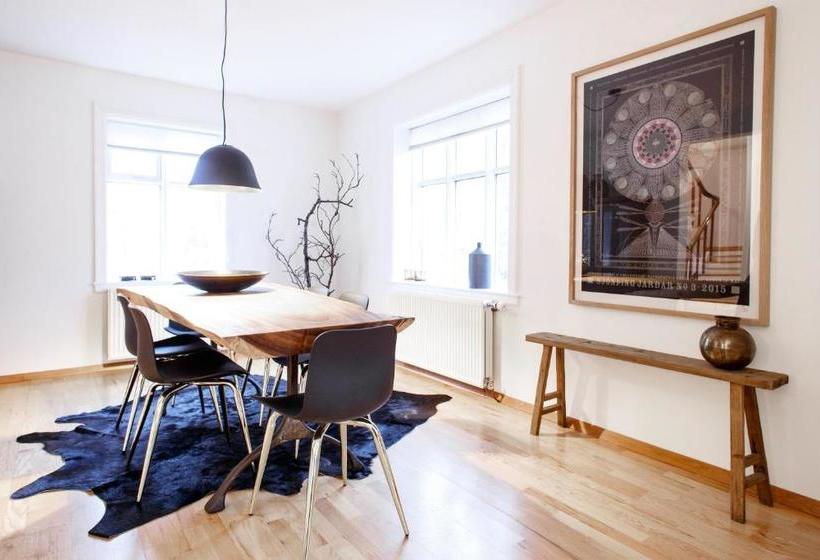 ホテル Akureyri Central Luxury House