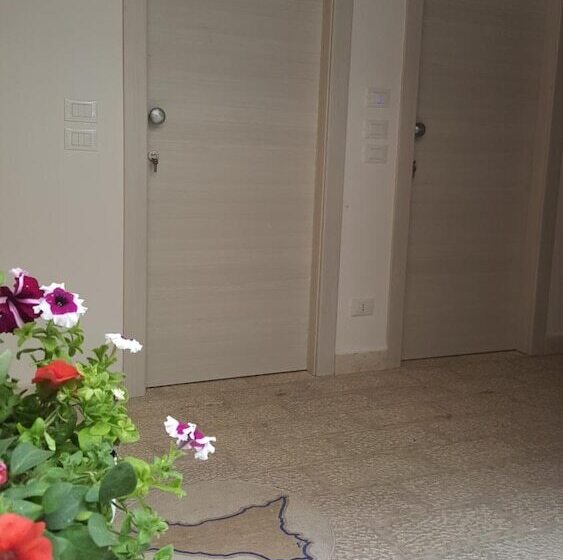 Отель B&b Cinisi Vacanze 2.0