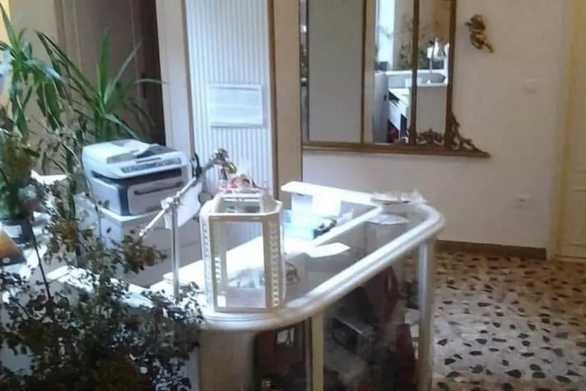 هتل B&b Madam Treviso