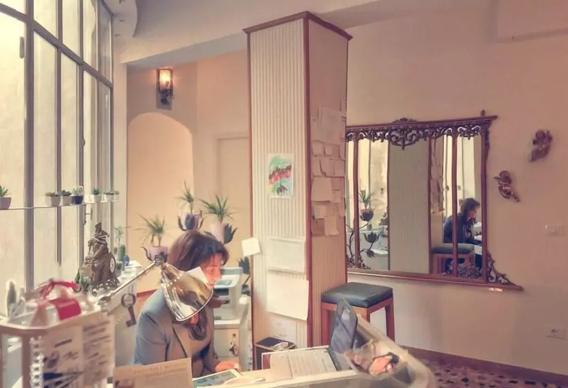 هتل B&b Madam Treviso