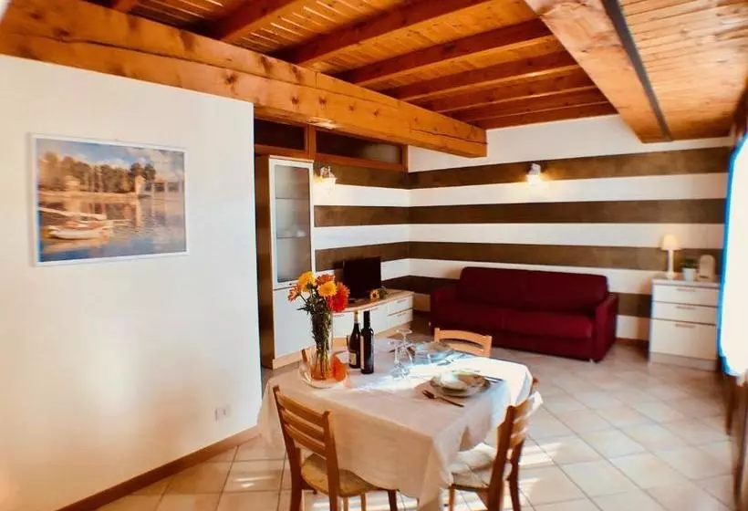 هتل Bertoletta Village Apartments