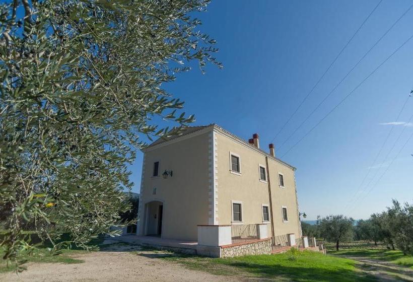 בית מלון כפרי Casale San Francesco