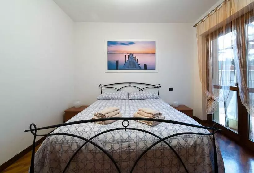 Hotelli Domus Al Parco Guest House