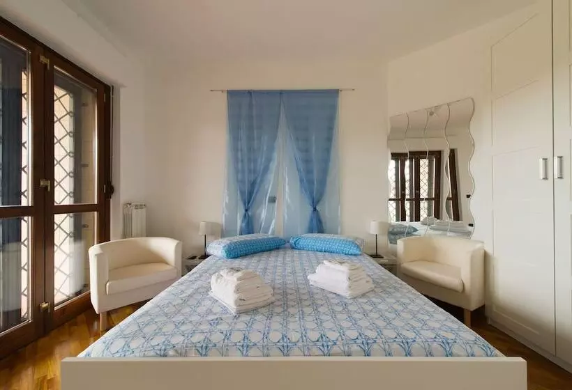 Hotelli Domus Al Parco Guest House