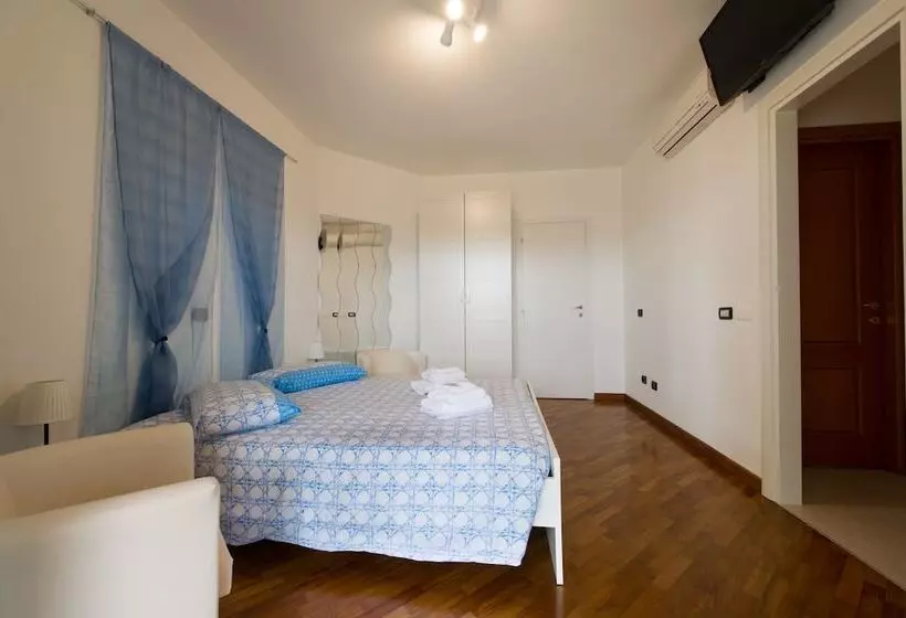 Hotelli Domus Al Parco Guest House