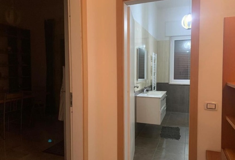 فندق Incanoa Inn