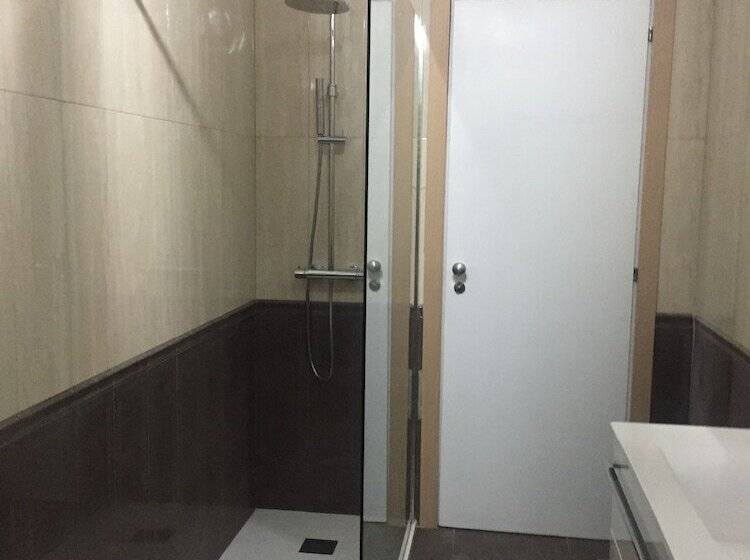 فندق Incanoa Inn