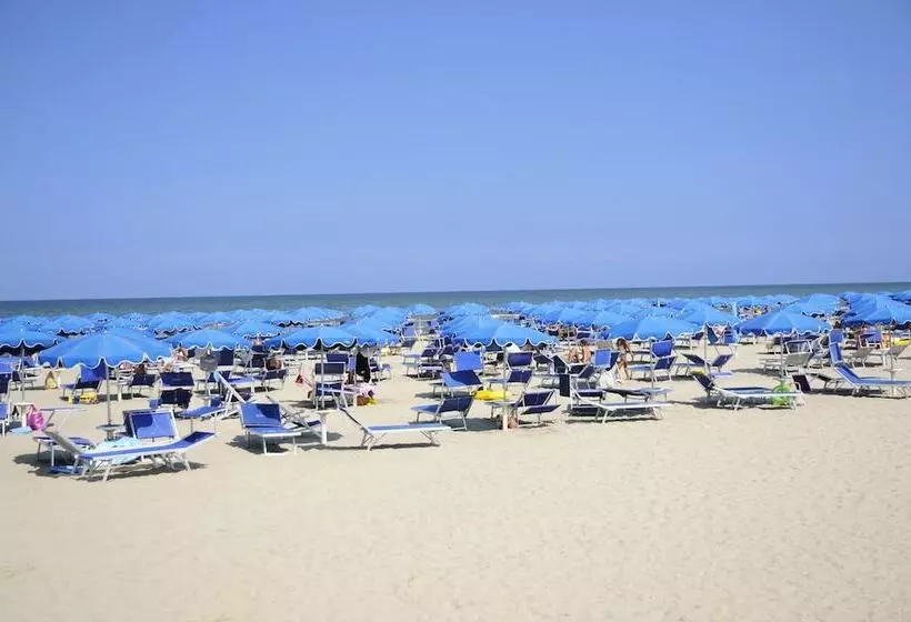 ホテル Isola Di Albarella