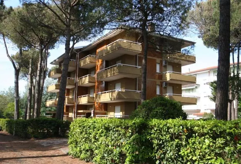هتل Michelangelo Beach Apartements